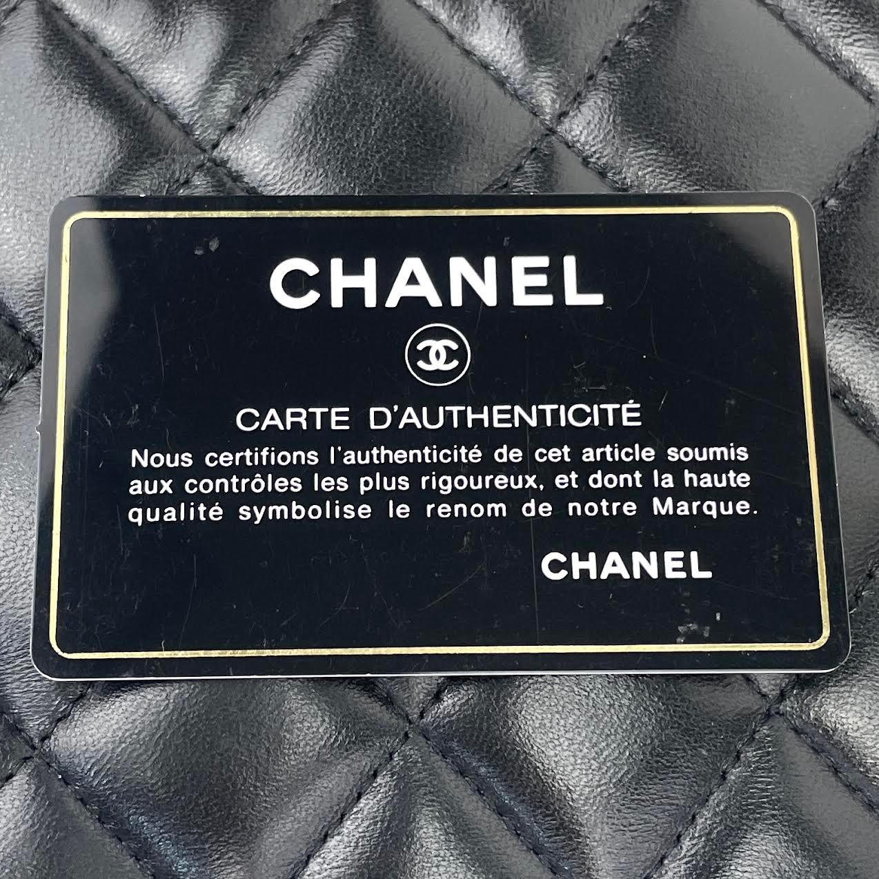 CHANEL Classic Jumbo Double Flap Lambskin w/Gold