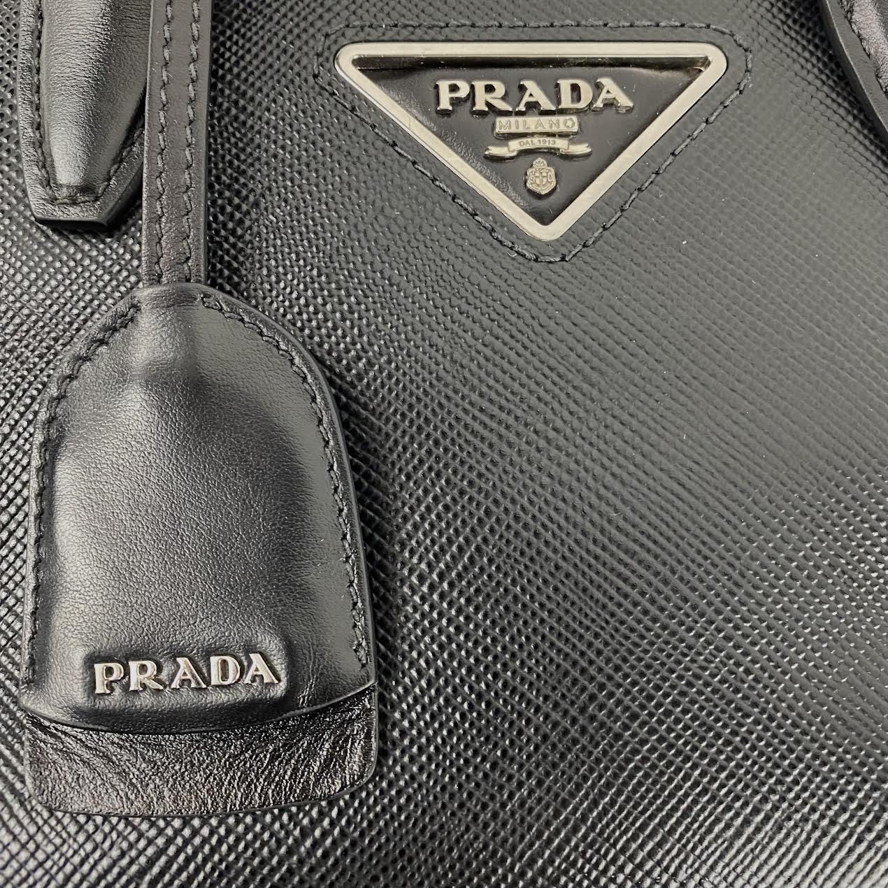 PRADA Saffiano Small Kristen Black - OUTLET FINAL SALE