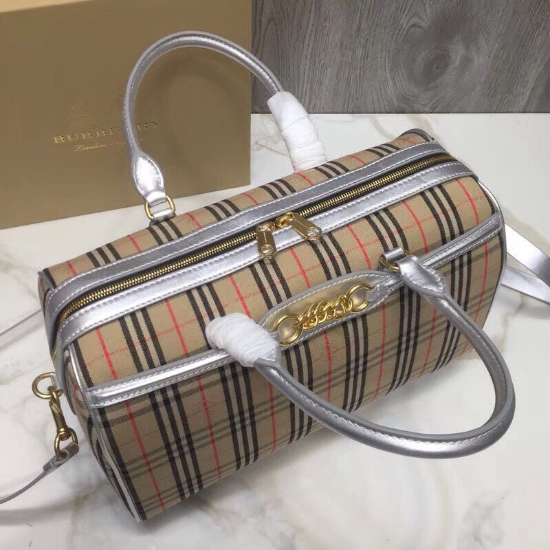 Burberry Bags - Bagsattire   684