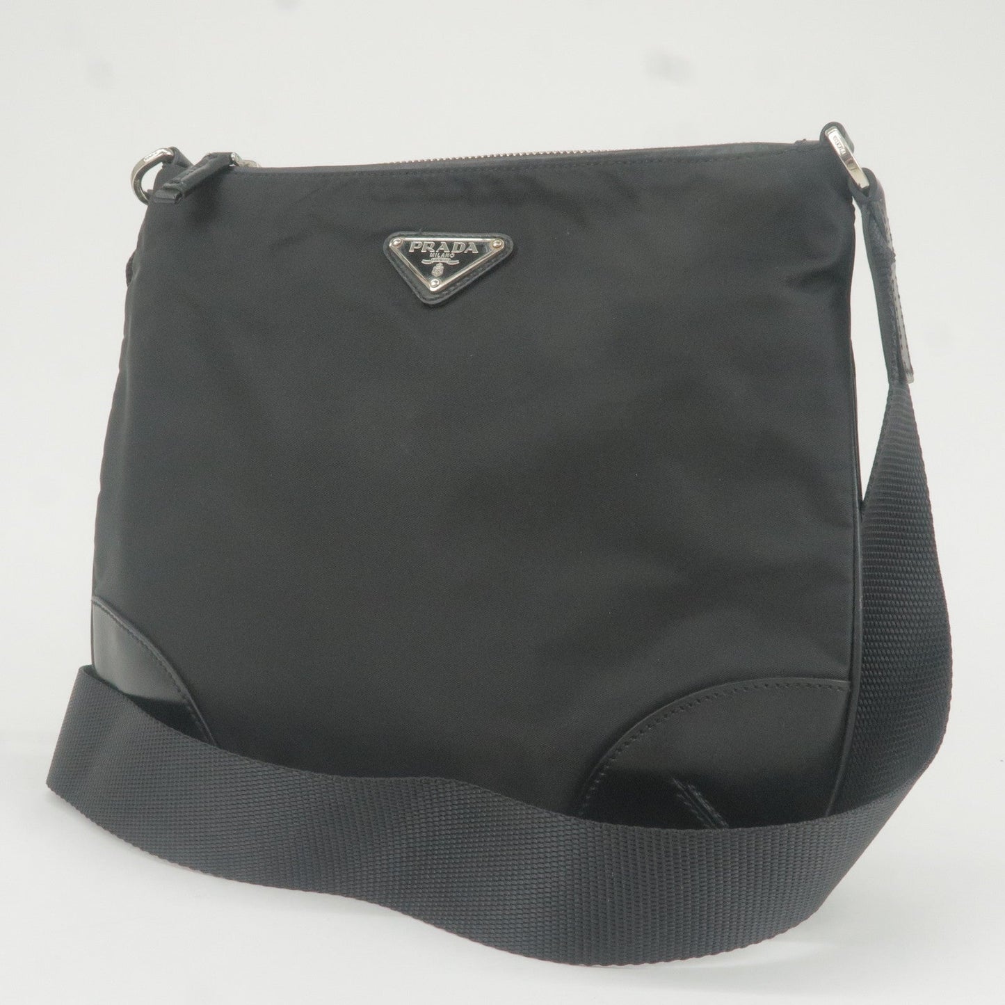 Prada Logo Nylon Leather Shoulder Bag Purse NERO Black BT0332