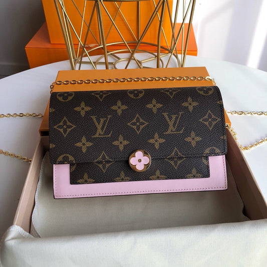 Louis Vuitton flore chain wallet