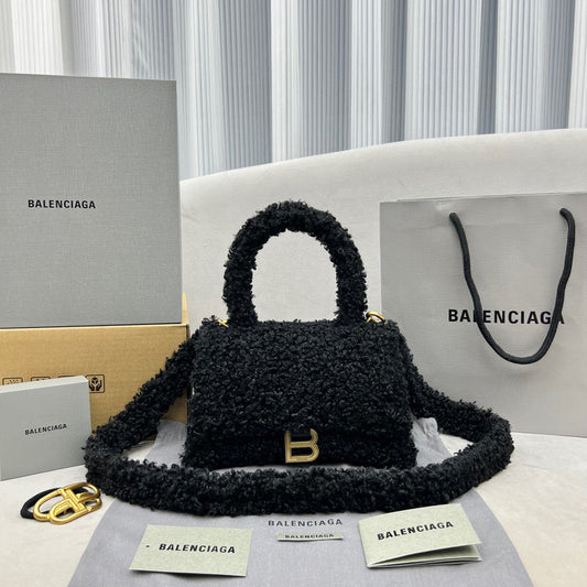 Bags Attire - Balenciaga Bags - 1539