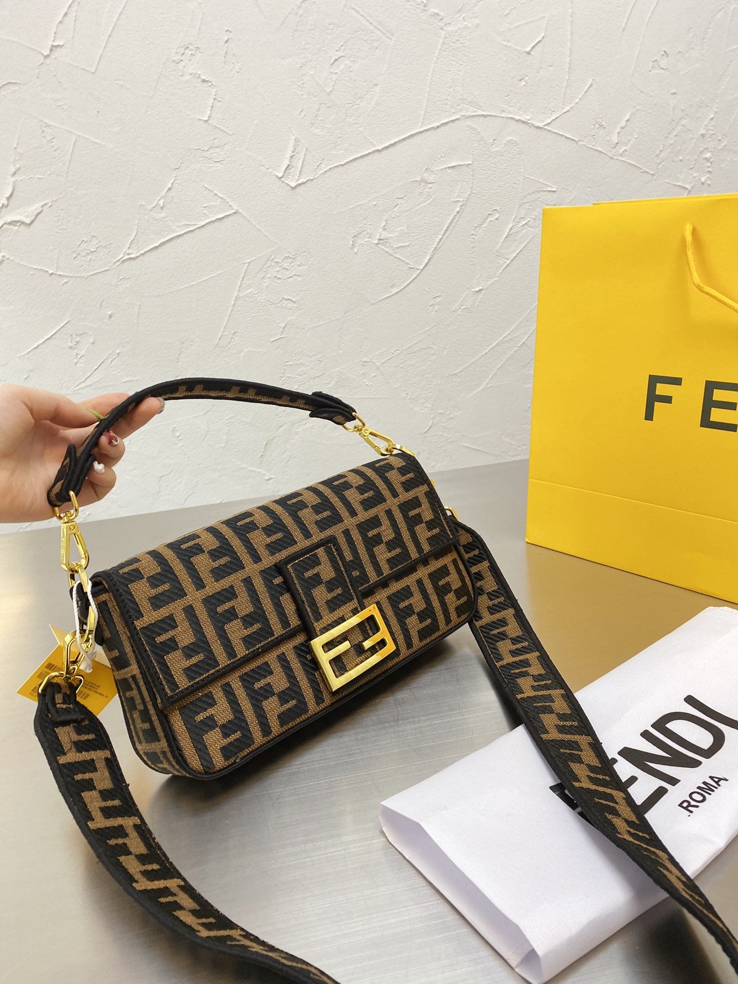 NEW Arrival Bags Fendi 133