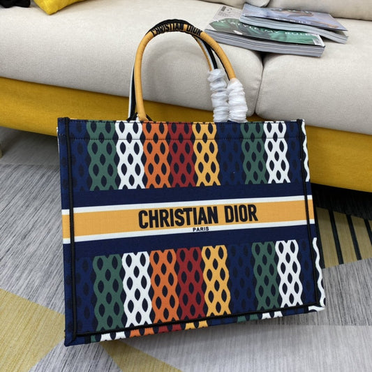 EN - New Arrival Bags Christian Dior 063