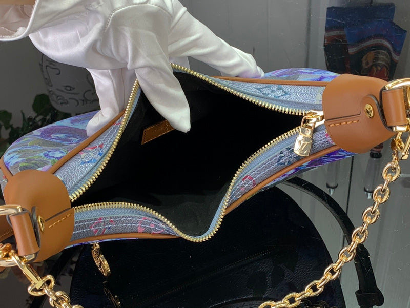 Bags Attire Louis Vuitton bags - 2467