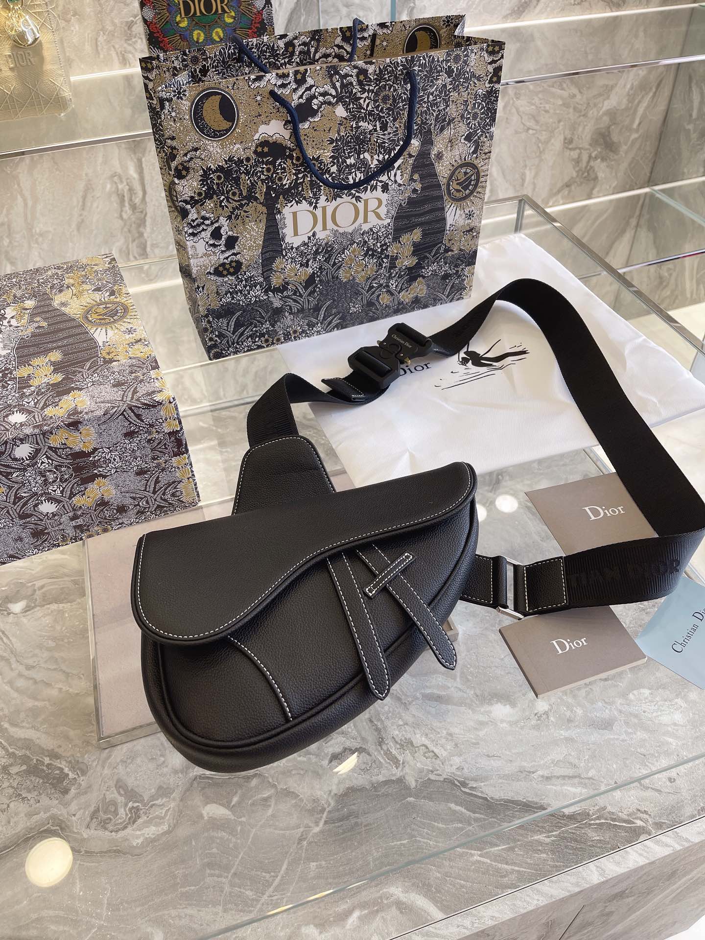 Bags Attire - Luxury Edition Bags DIR 325