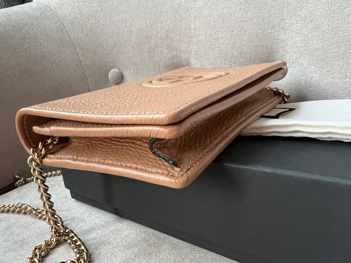 Gucci Rose Beige Soho Chain Wallet