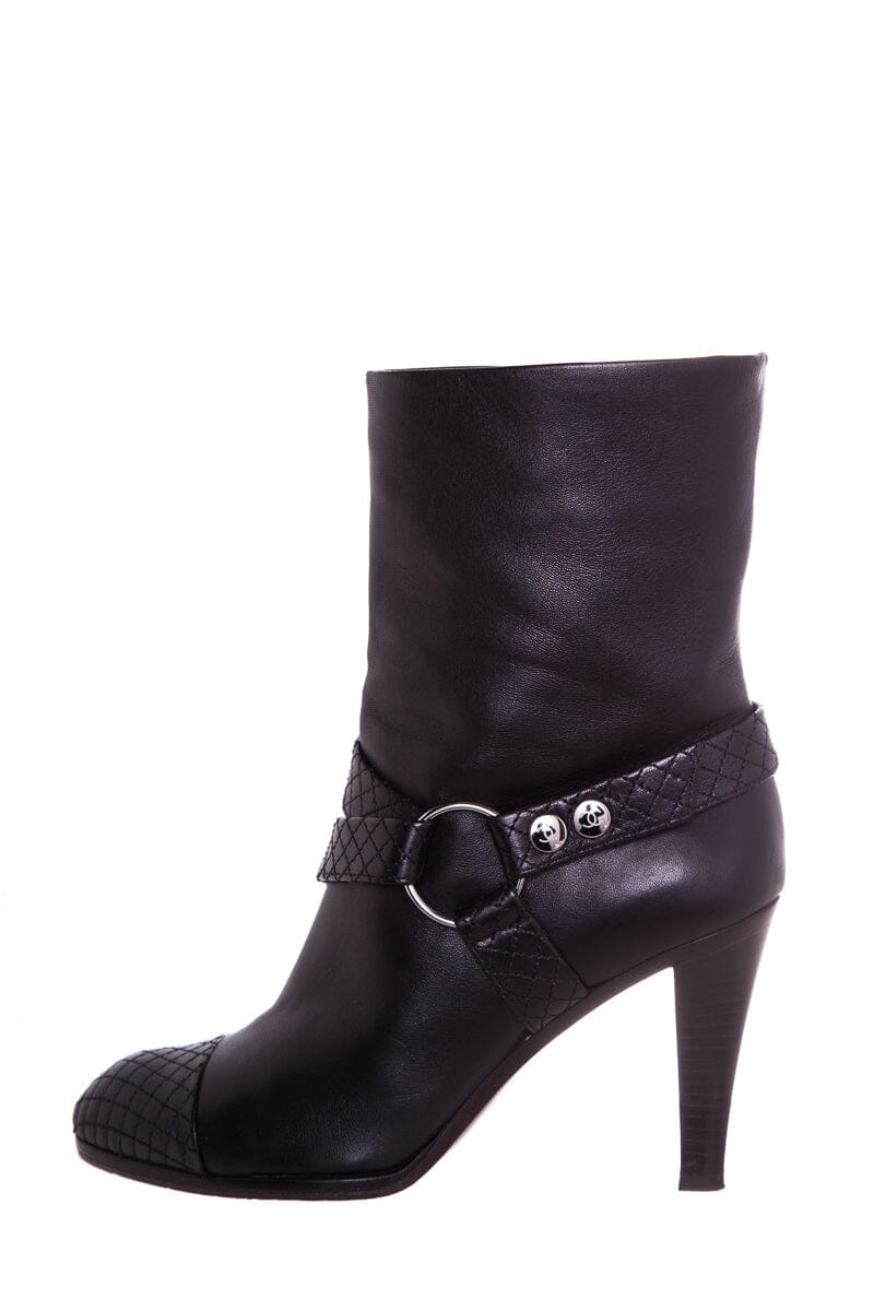 Chanel Calfskin Black Wrap Detail  Boots SZ 39