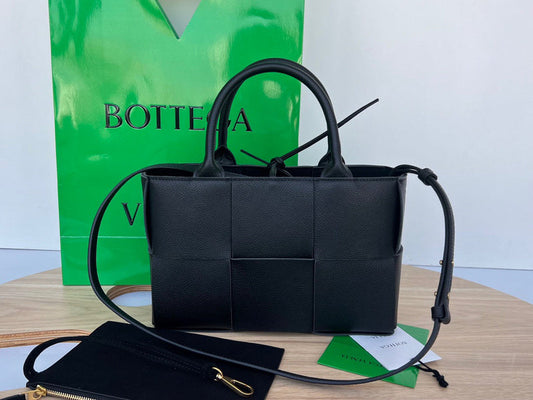 Bags Attire - Bottega Veneta Bags - 1002