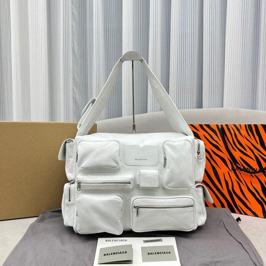 Bags Attire - Balenciaga Bags - 949