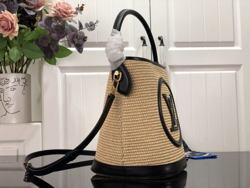Bags Attire Louis Vuitton bags - 2468