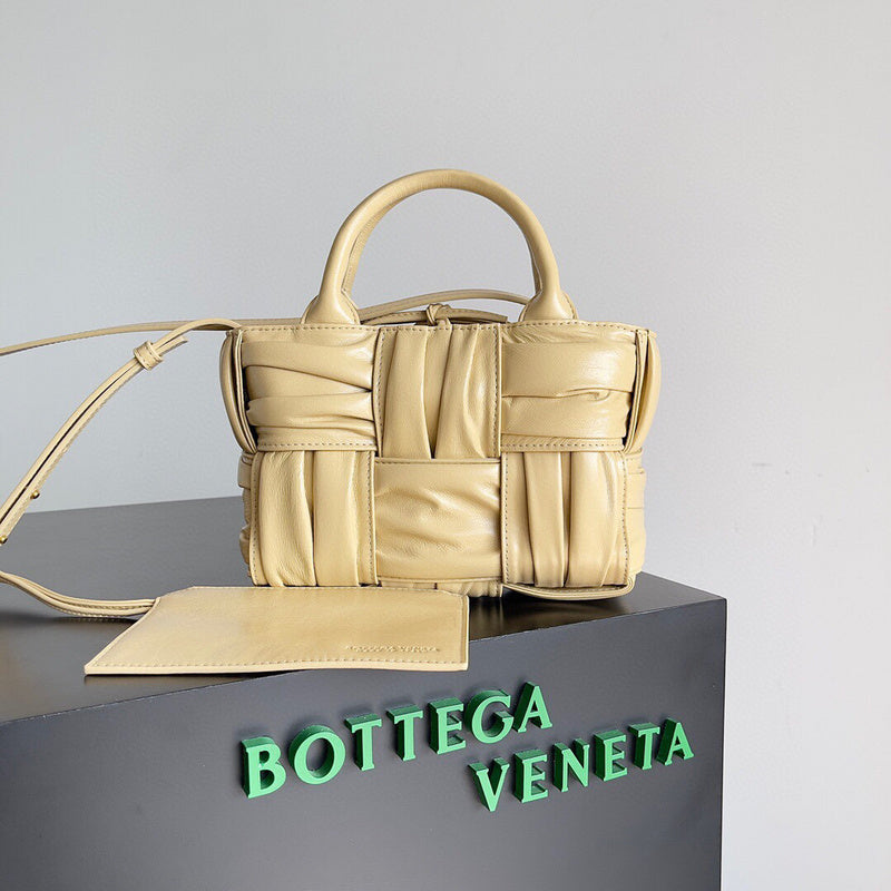 Bags Attire - Bottega Veneta Bags - 997