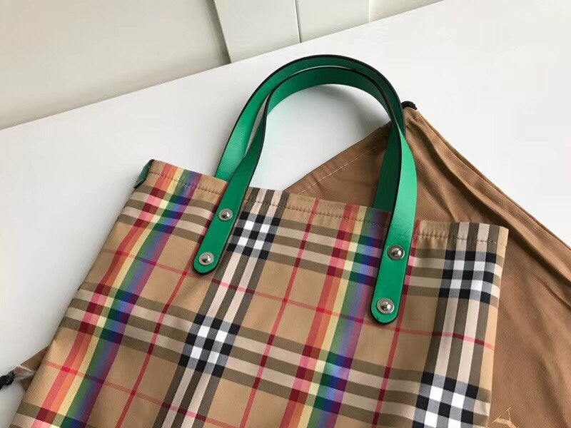 Burberry Bags - Bagsattire   297