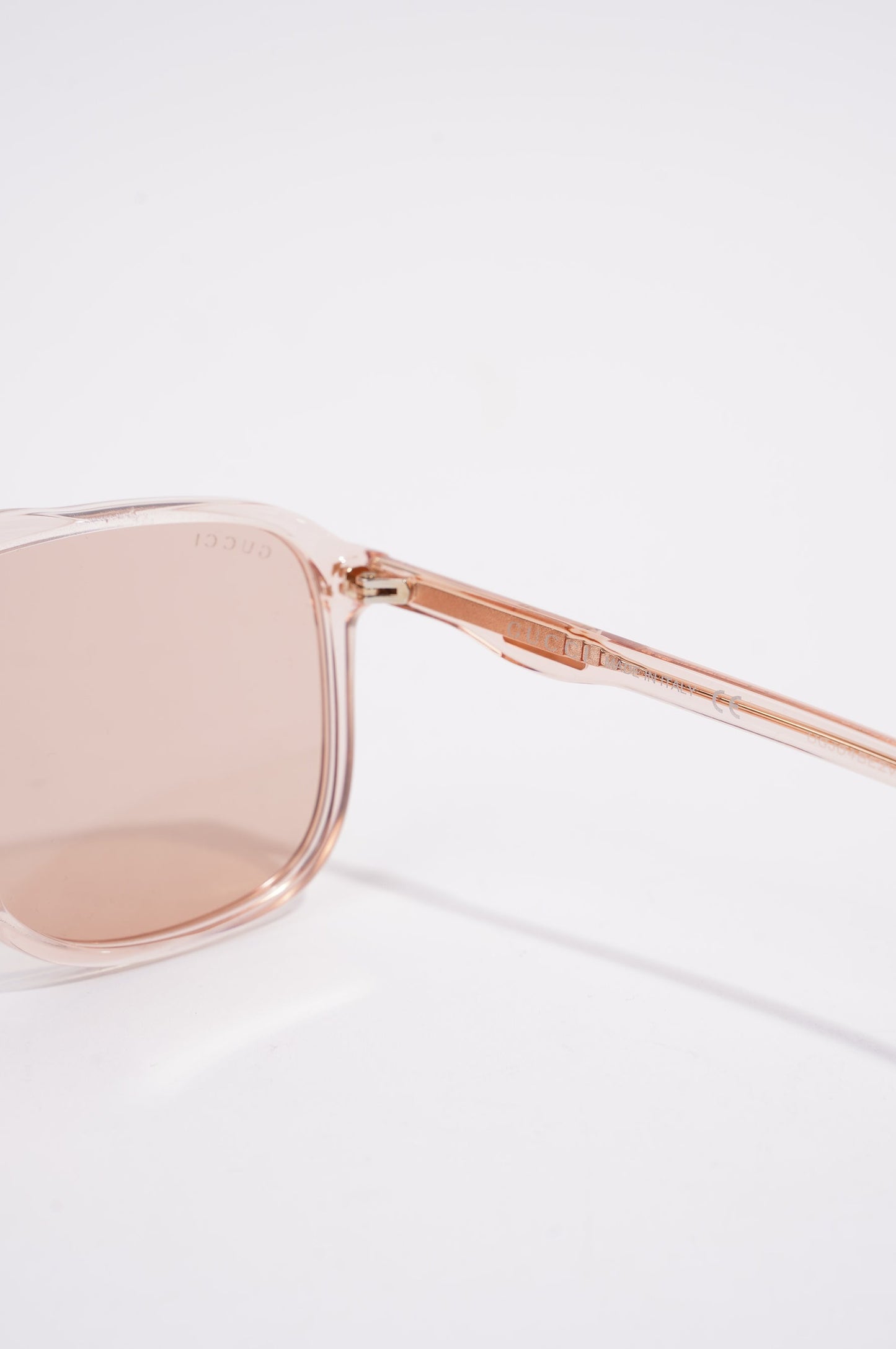 Gucci Womens GG0262S Sunglasses Pink 145