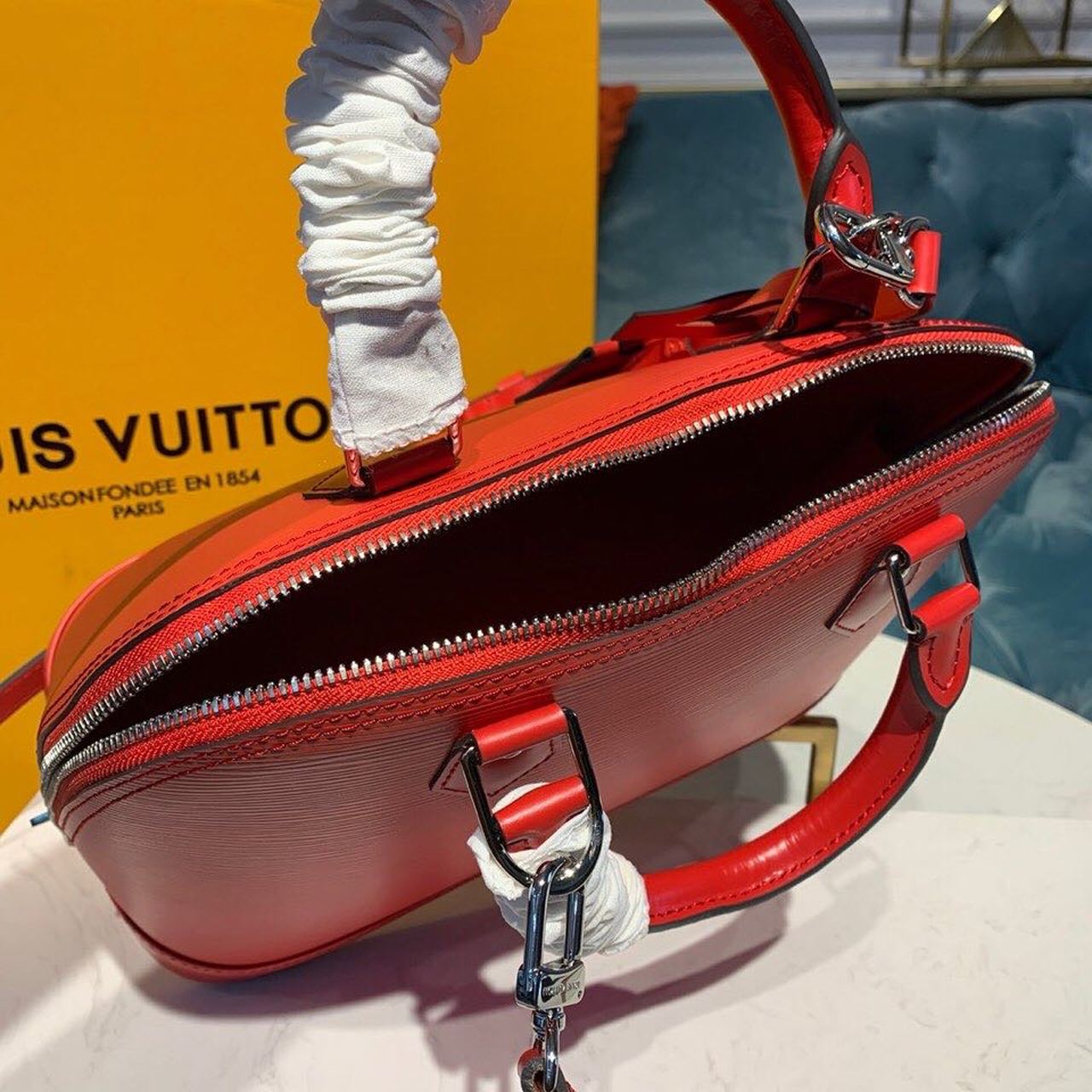 LV Alma PM Epi Red For Women, Womenâ€™s Handbags, Shoulder And Crossbody Bags 12.6in/32cm LV