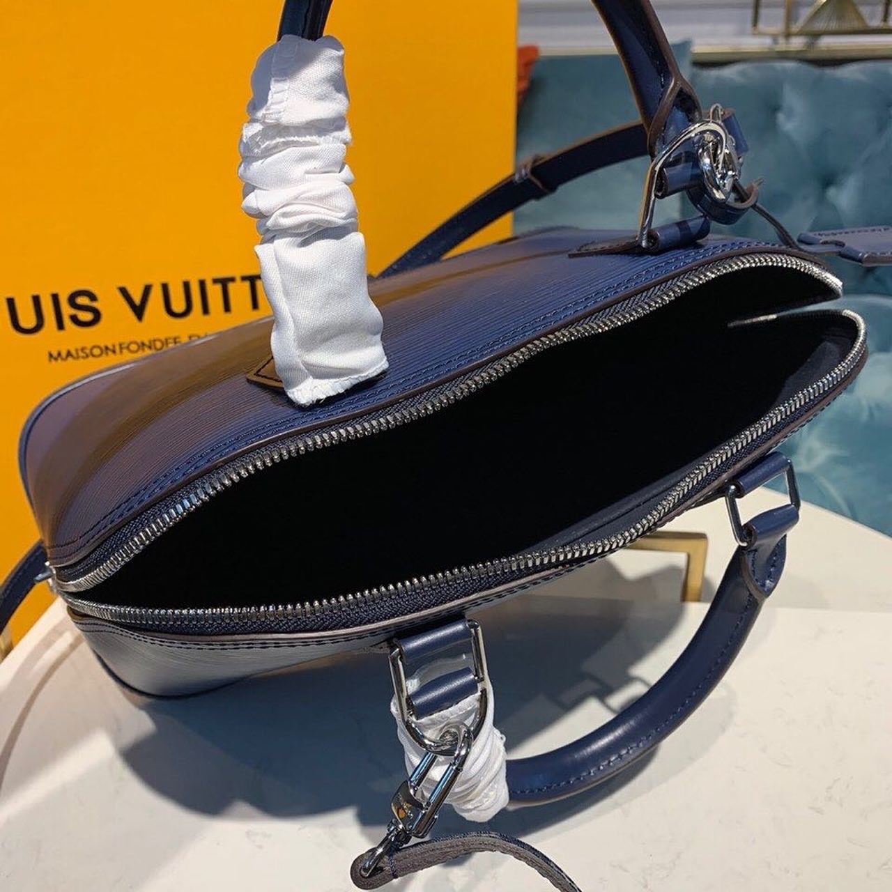LV Alma PM Epi Navy Blue For Women, Womenâ€™s Handbags, Shoulder And Crossbody Bags 12.6in/32cm LV