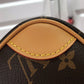 Bags Attire Louis Vuitton bags - 2465