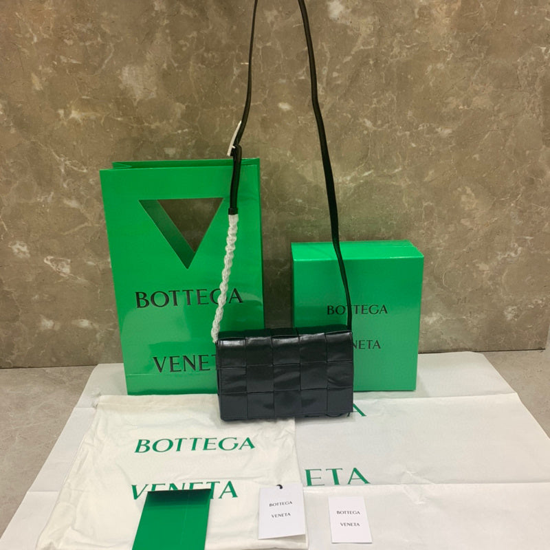 Bags Attire - Bottega Veneta Bags - 1057