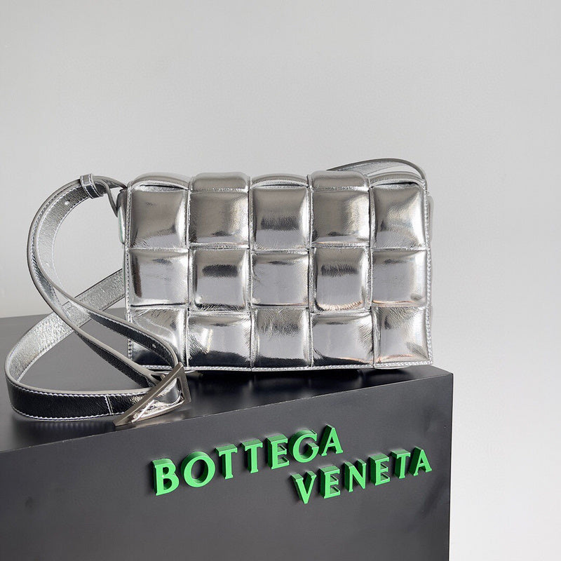 Bags Attire - Bottega Veneta Bags - 1410