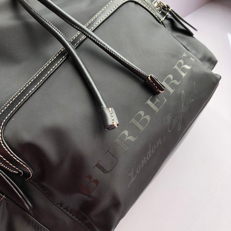 Burberry Bags - Bagsattire   339