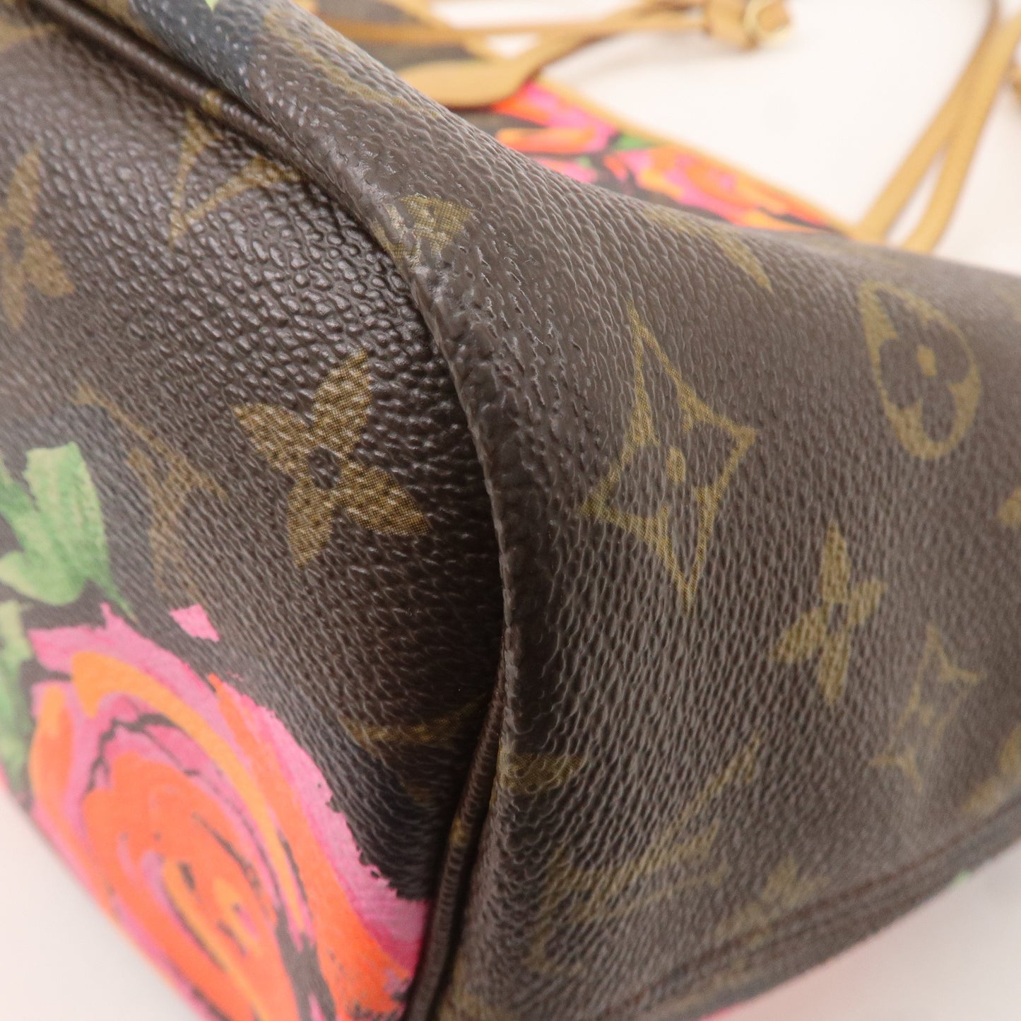 Louis Vuitton Monogram Rose Neverfull MM Tote Bag M48613