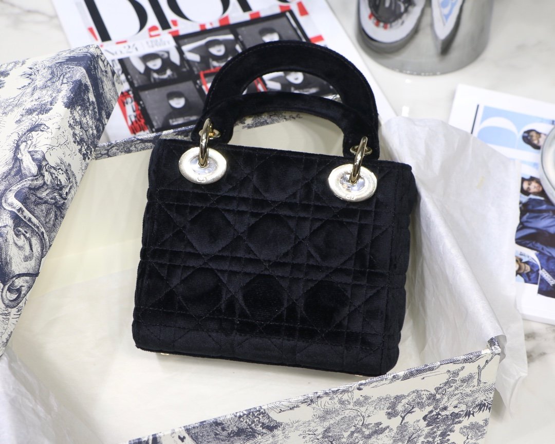 DIR - Luxury Bags - DIR - 907