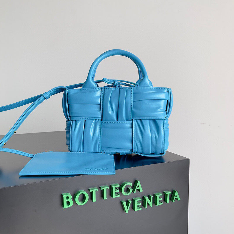 Bags Attire - Bottega Veneta Bags - 984