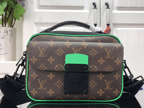 Bags Attire Louis Vuitton bags - 2475