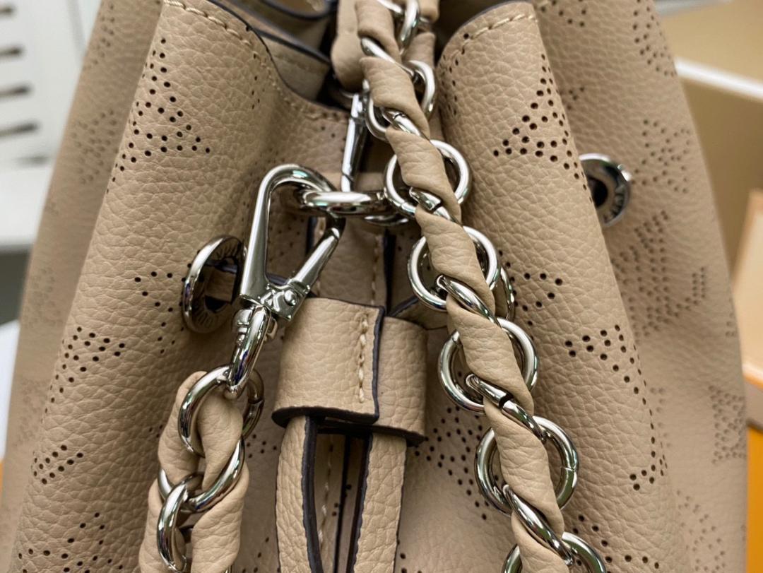 LV Bella Bucket Bag Mahina Galet Grey For Women, Womenâ€™s Handbags, Shoulder And Crossbody Bags 7.5in/22cm LV M57201