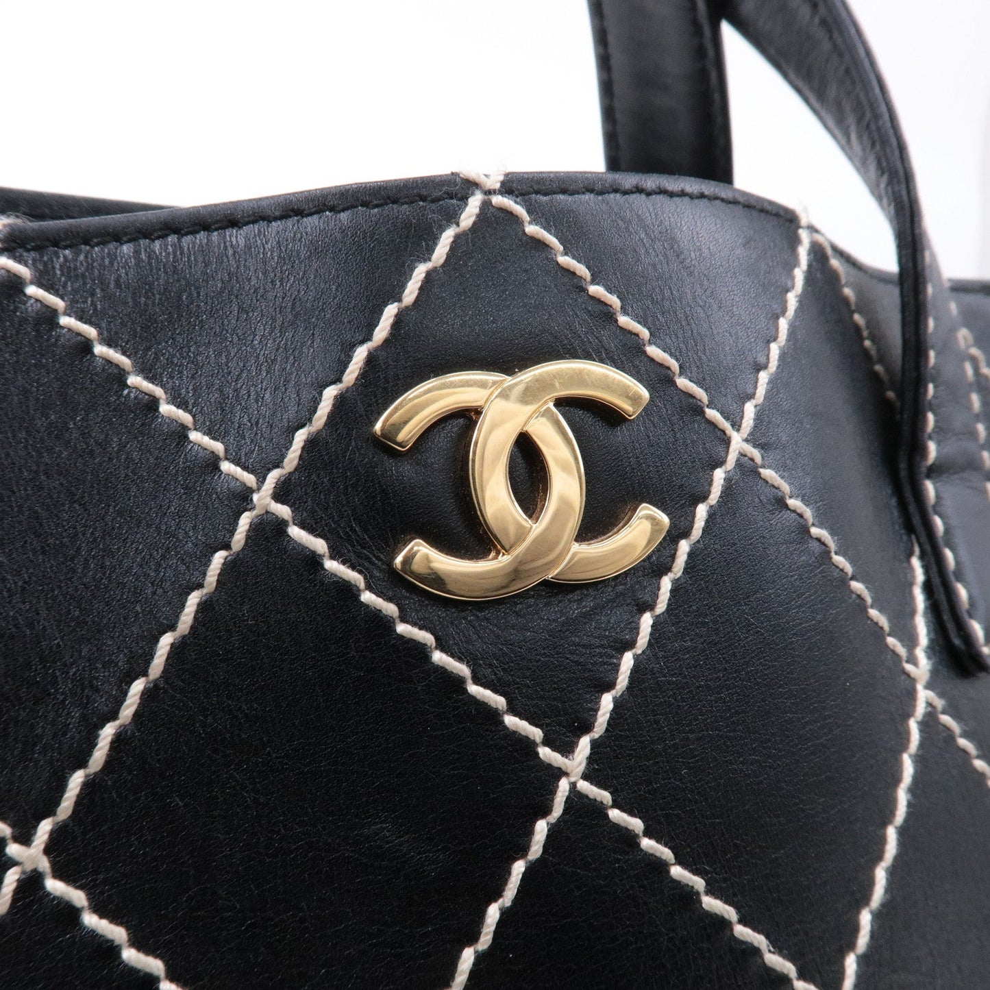 CHANEL Wild Stich Matelasse Leather Tote Bag Black