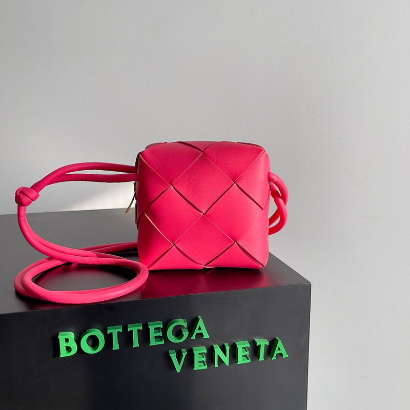 Bags Attire - Bottega Veneta Bags - 1500