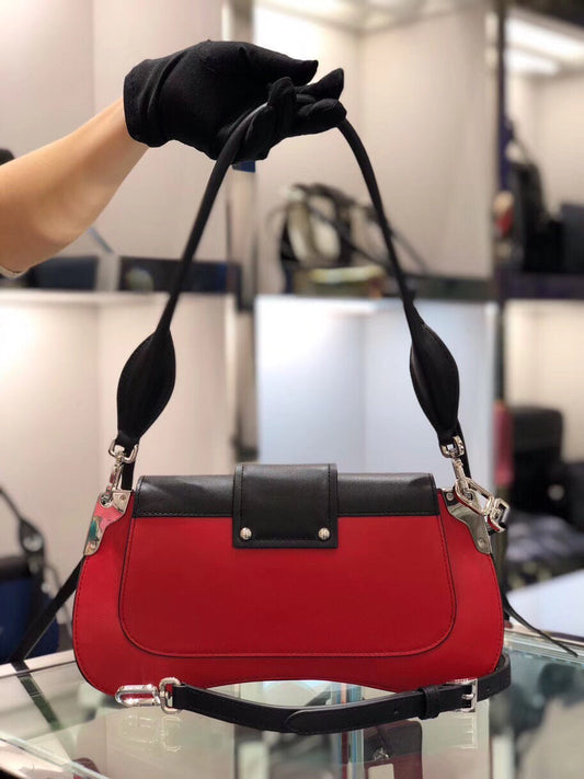 Prada Sidonie Shoulder Bag In Red/Black Leather