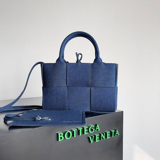 Bags Attire - Bottega Veneta Bags - 428