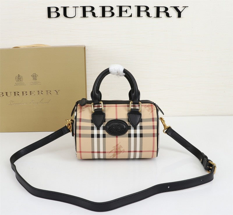 Burberry Bags - Bagsattire   163