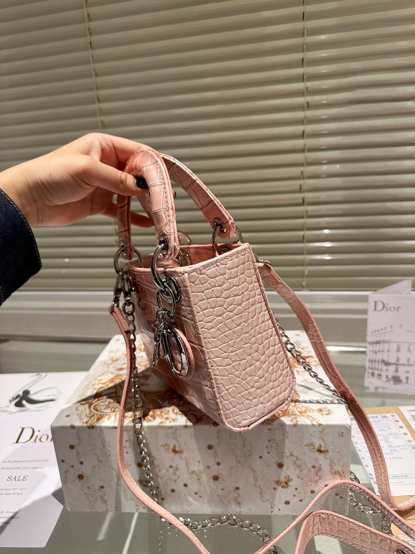 EN - Luxury Bags Christian Dior 370