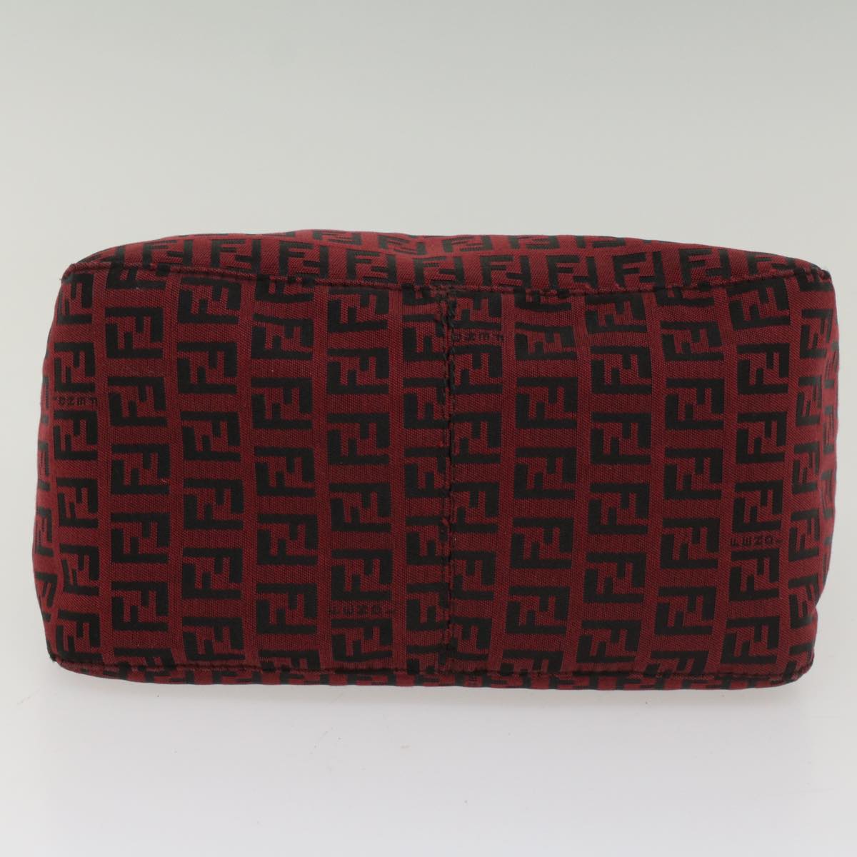 Fendi Zucchino Red Canvas Shoulder Bag (Pre-Owned)