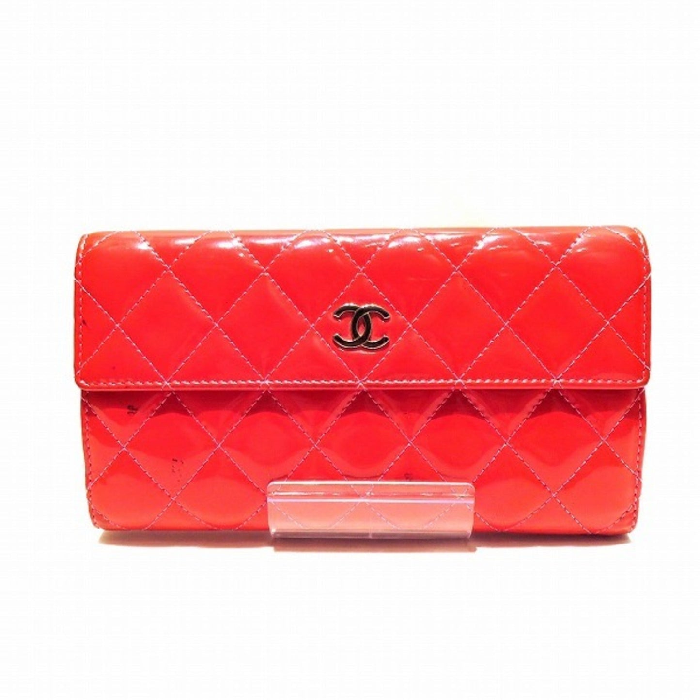 CHANEL matelasse caviar skin A50096 long wallet bi-fold ladies