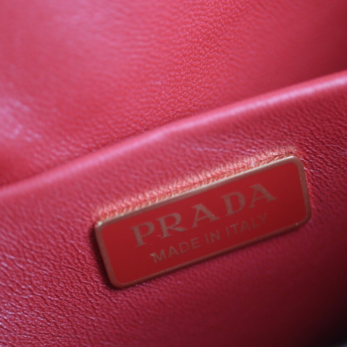 Prada CONTENITORE PIATTO clutch bag 1NG016 saffiano leather FUOCO second triangle logo plate