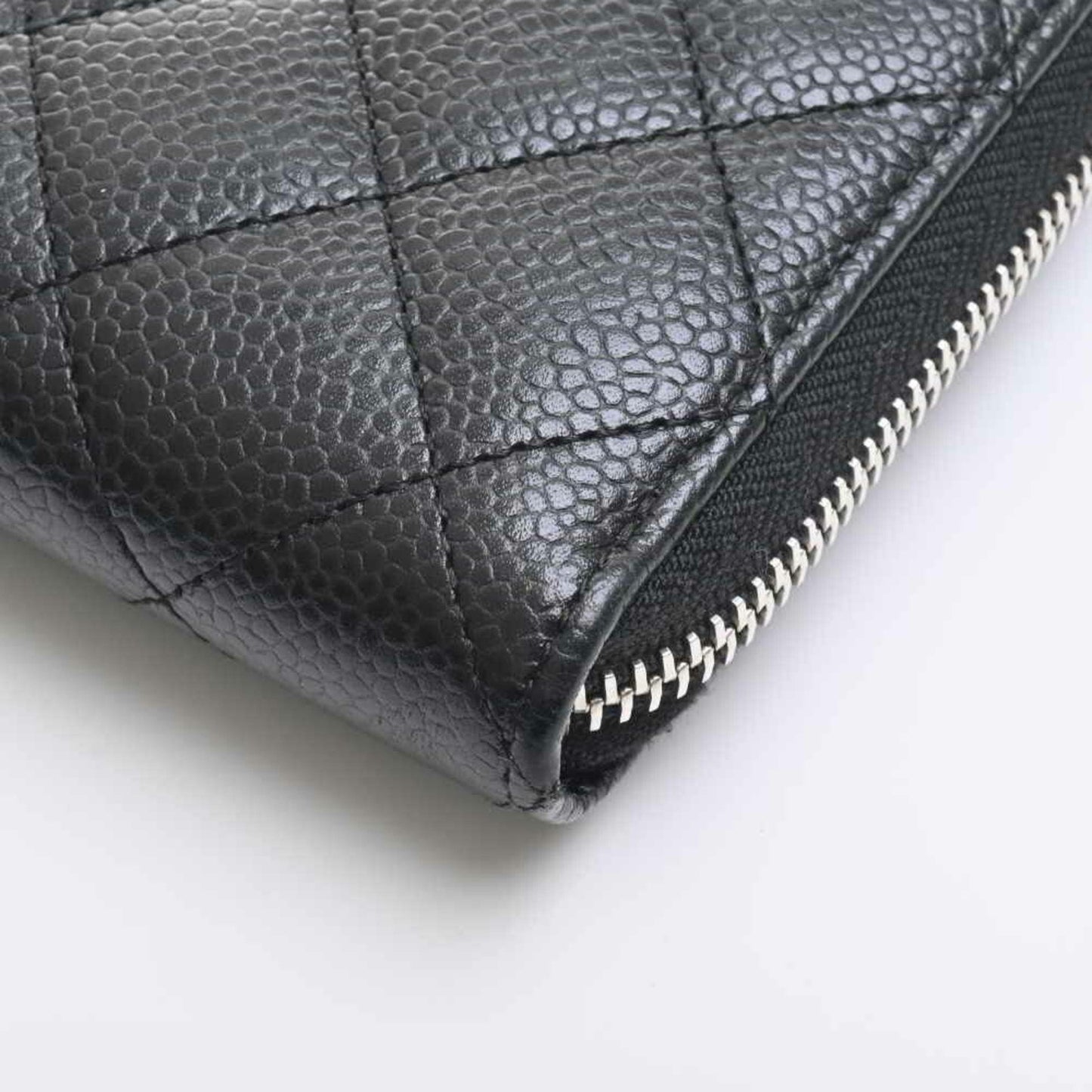 Chanel caviar skin matelasse here mark round long wallet black