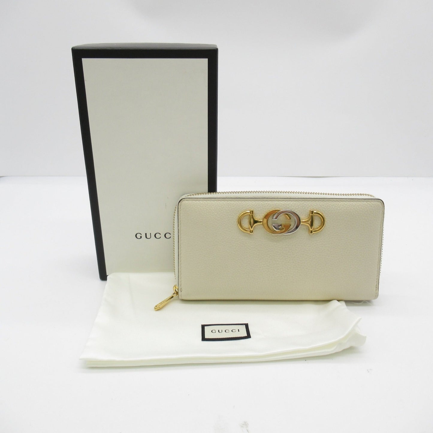 GUCCI Round long wallet Ivory leather 570661