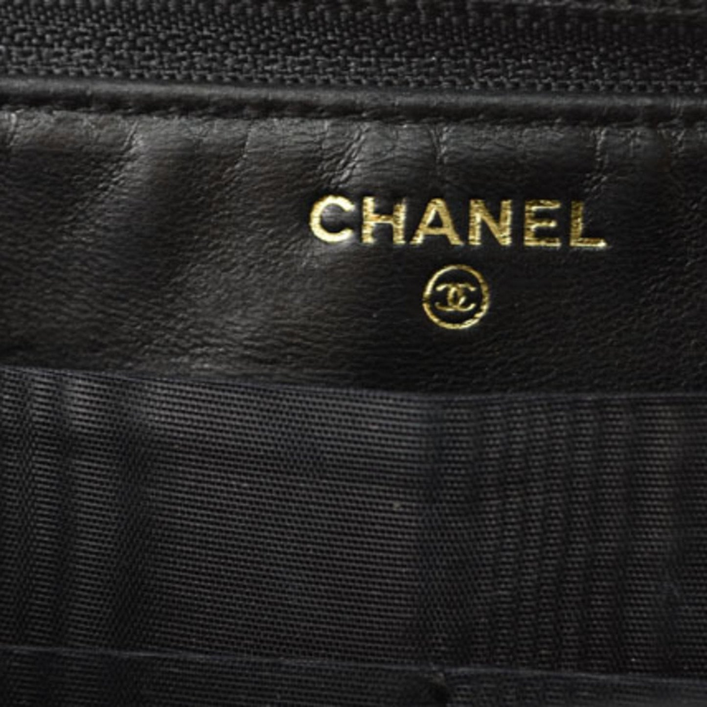 CHANEL long wallet round here mark caviar skin black