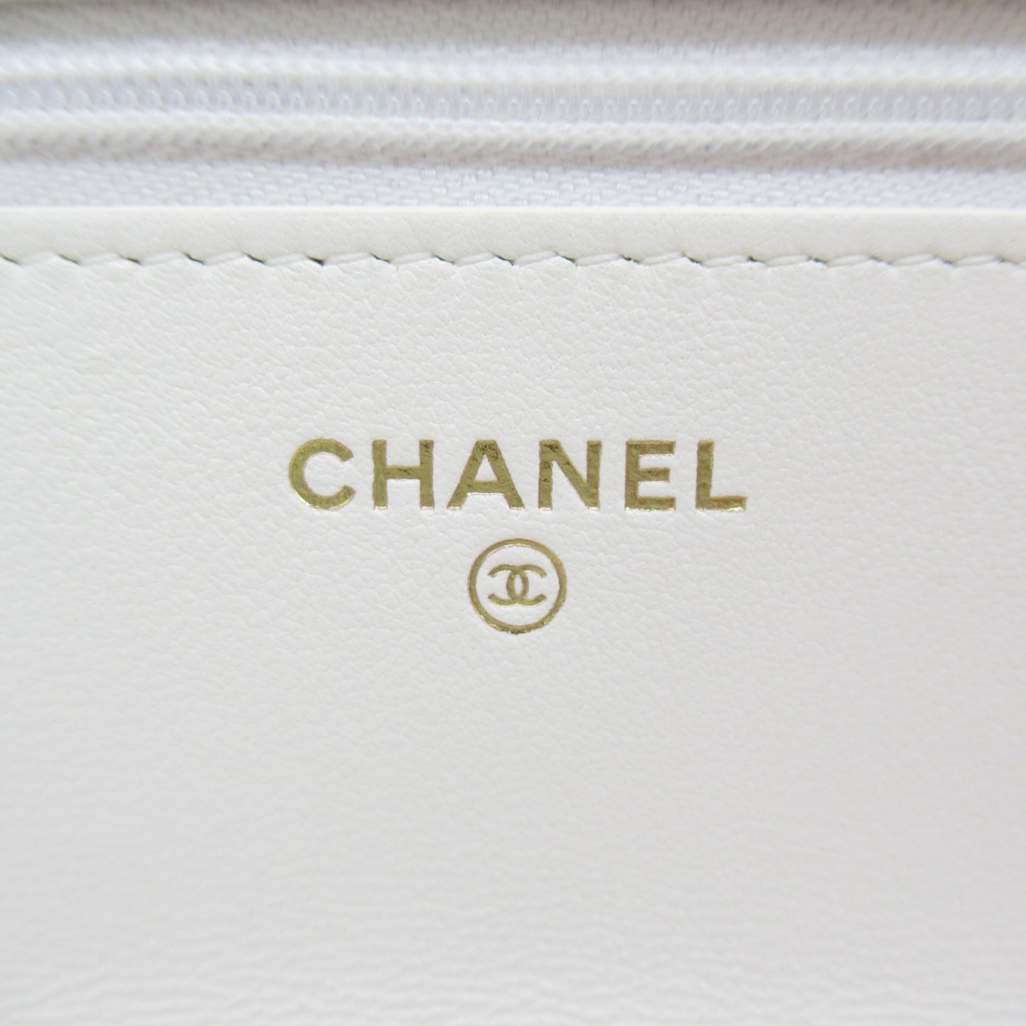 CHANEL Chain wallet White Lambskin [sheep leather] Resin AP3285B10700