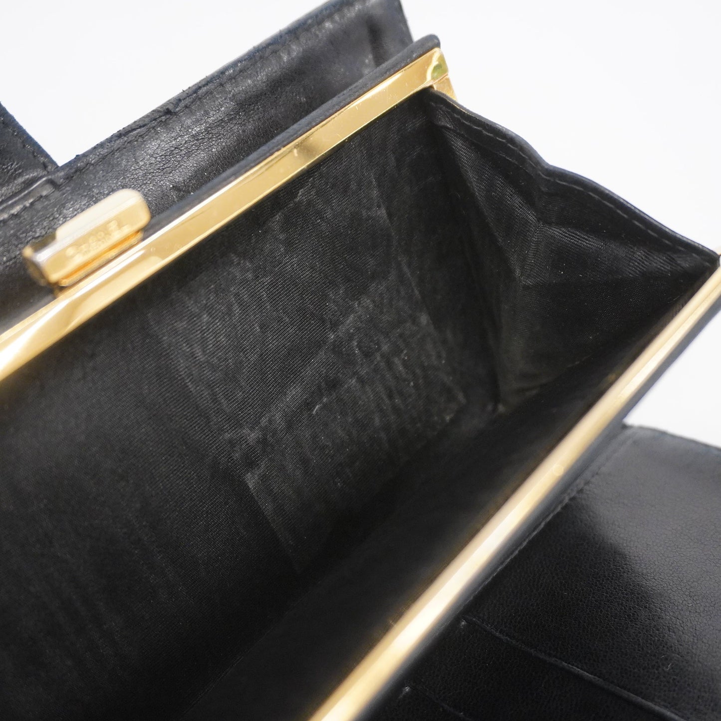 CHANEL  Gold Hardware Women's Caviar Leather Long Wallet Black