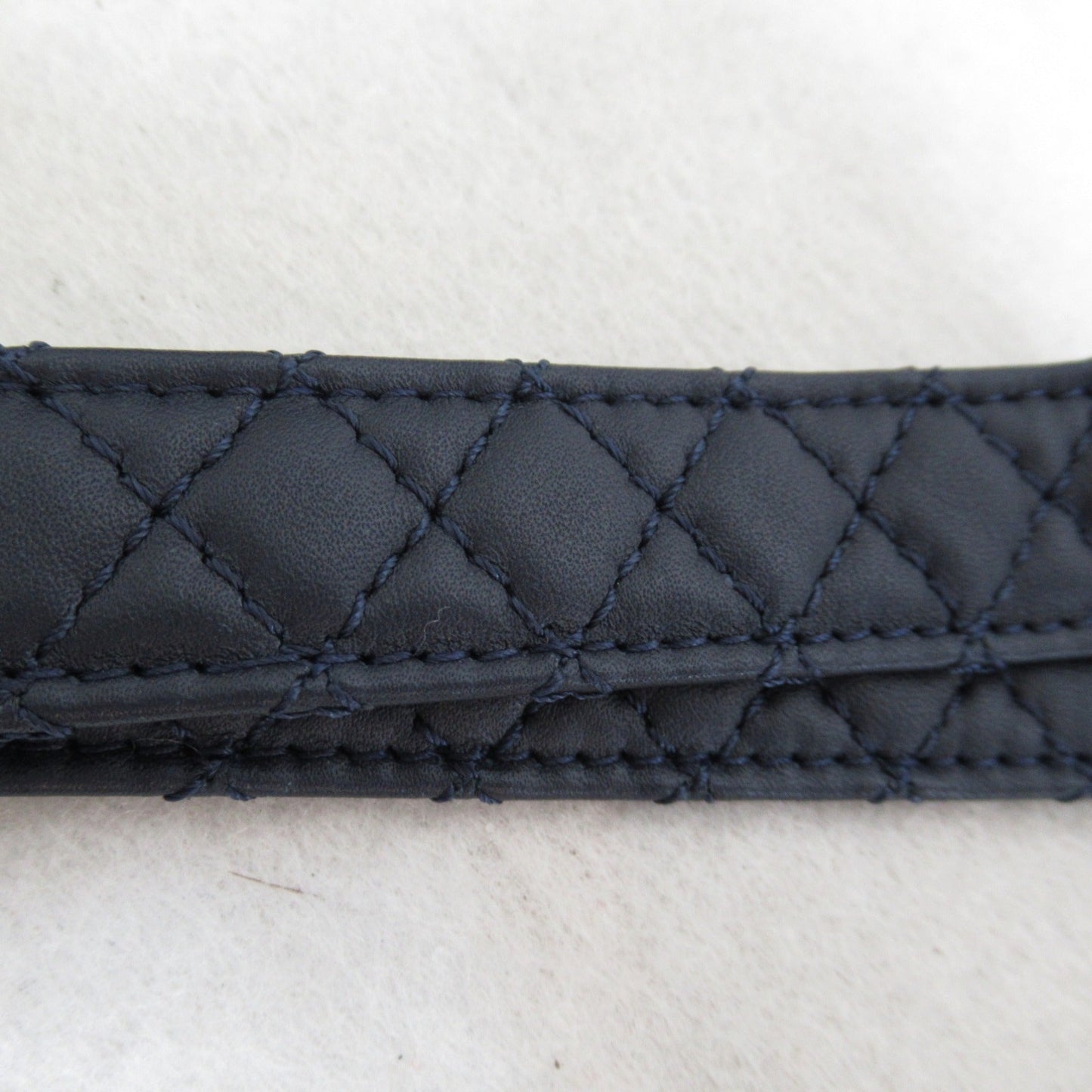 CHANEL Shoulder strap Navy leather