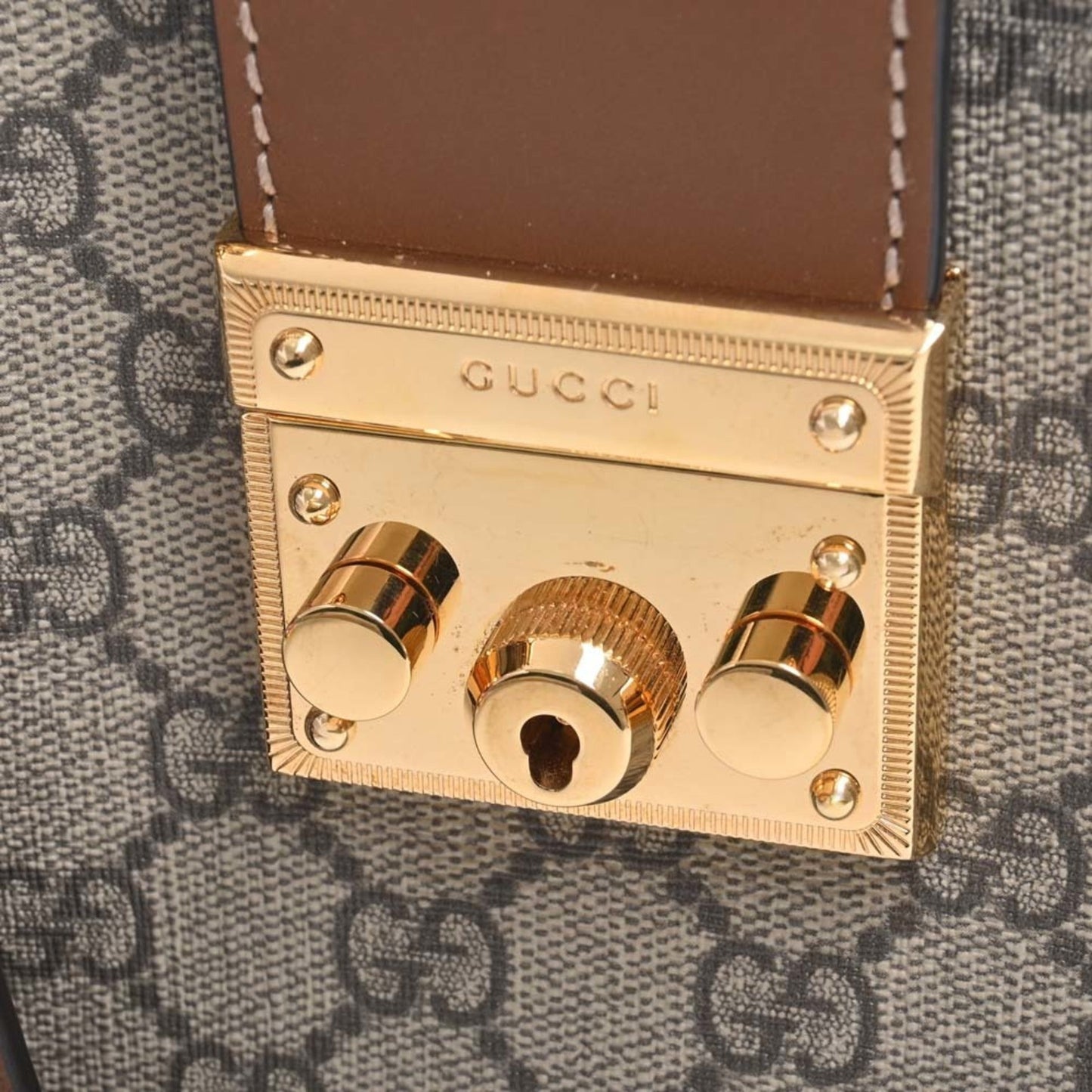 GUCCI GG Supreme Padlock Chain Tote Bag 2018 Cruise Collection 498156 Beige/Brown Women's