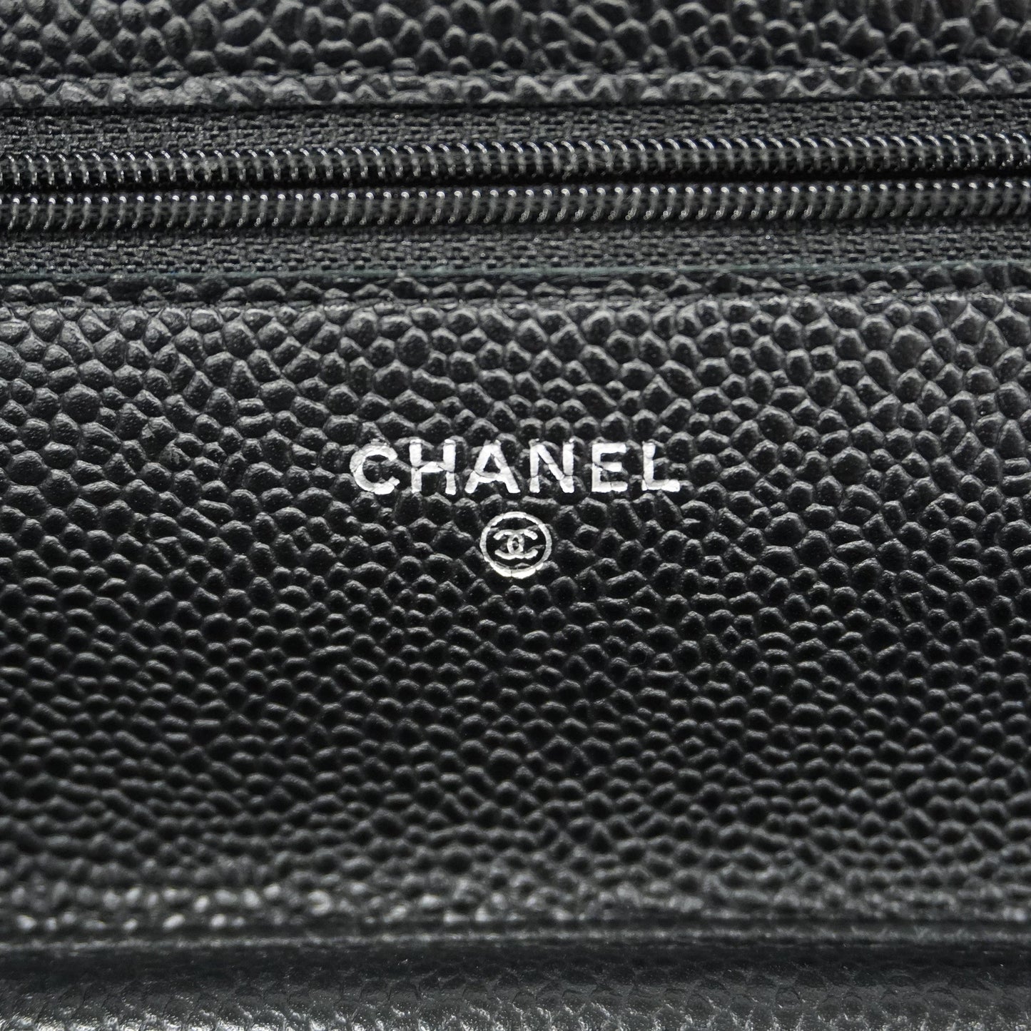 CHANEL  Matelasse Silver Hardware Caviar Leather Chain/Shoulder Wallet Black