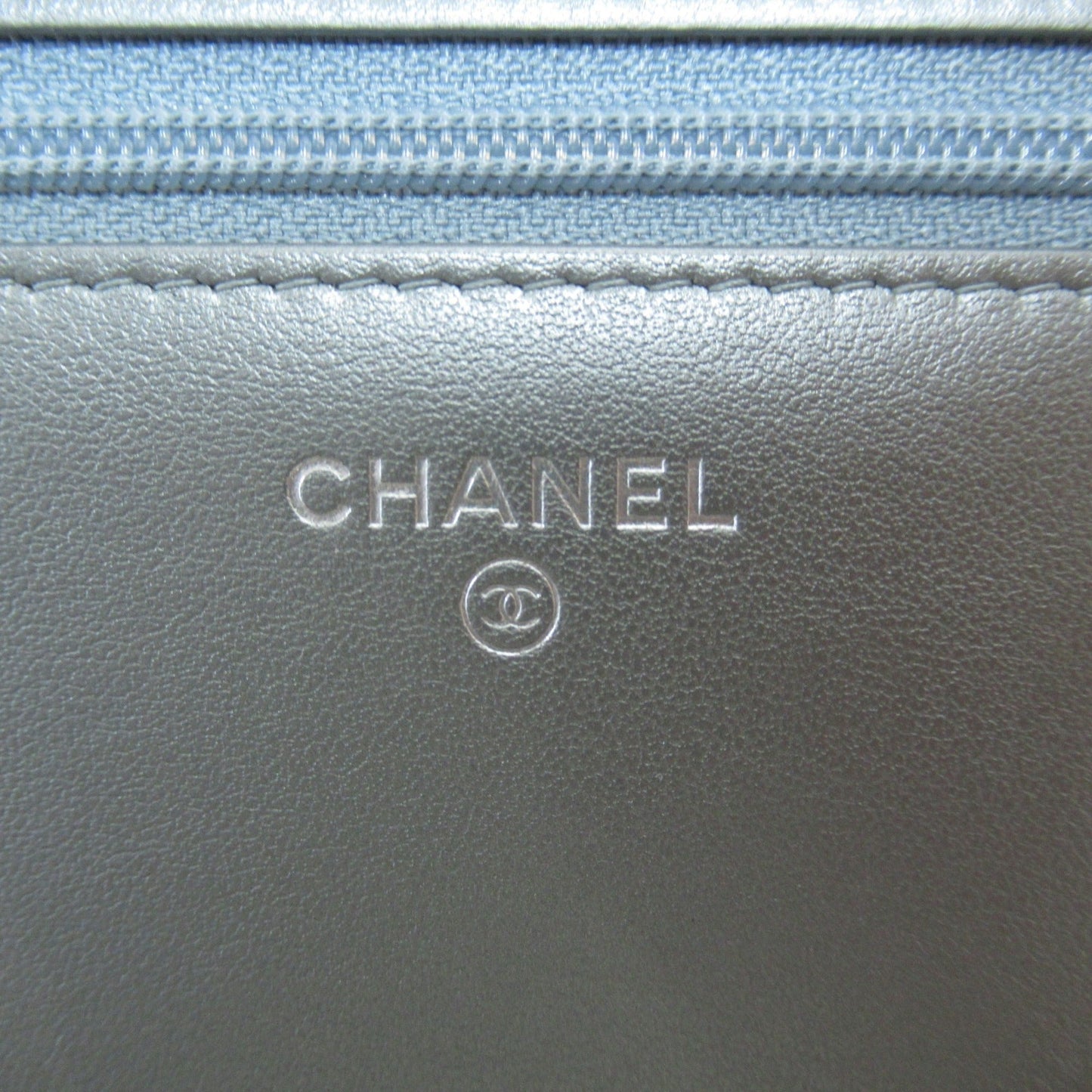 CHANEL Chain wallet Silver Calfskin [cowhide]