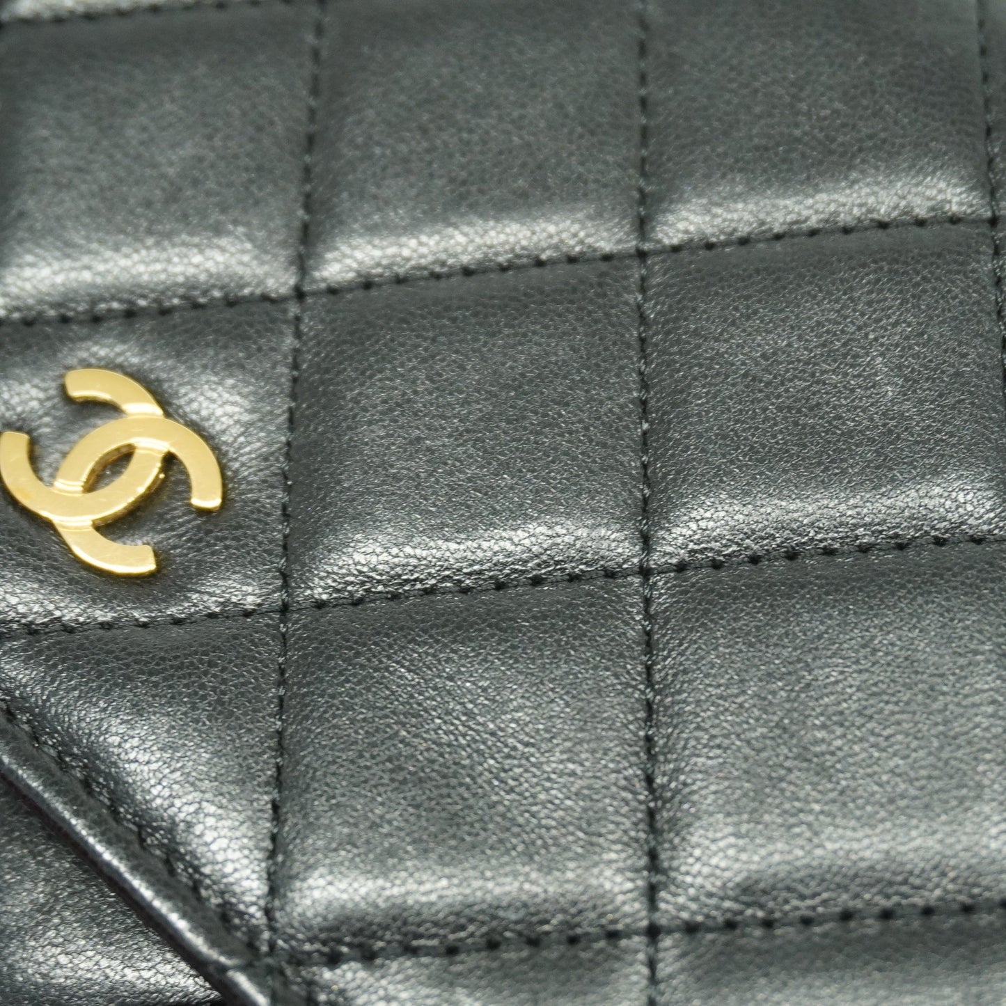 CHANEL  Matelasse Chain Shoulder Gold Hardware Lambskin Wallet Black