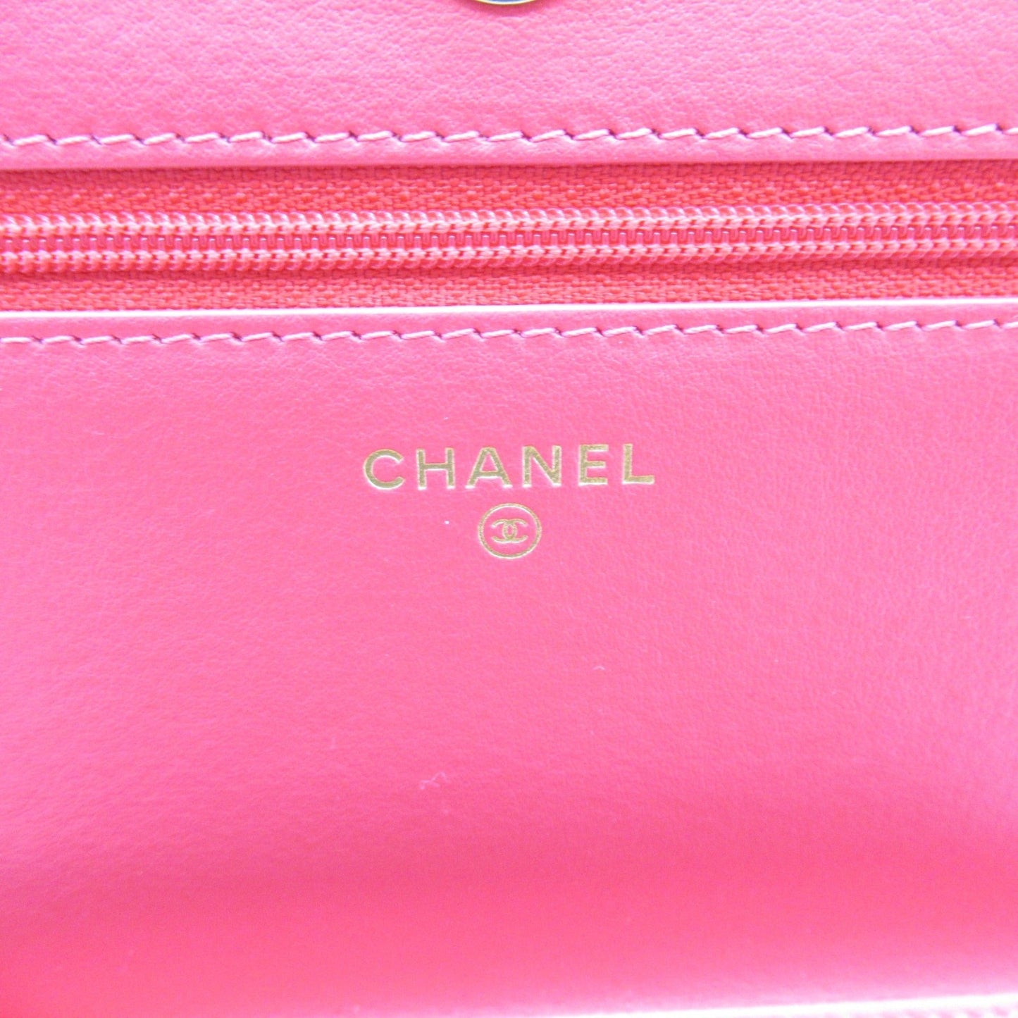 CHANEL Chain wallet Shoulder Bag White tweed