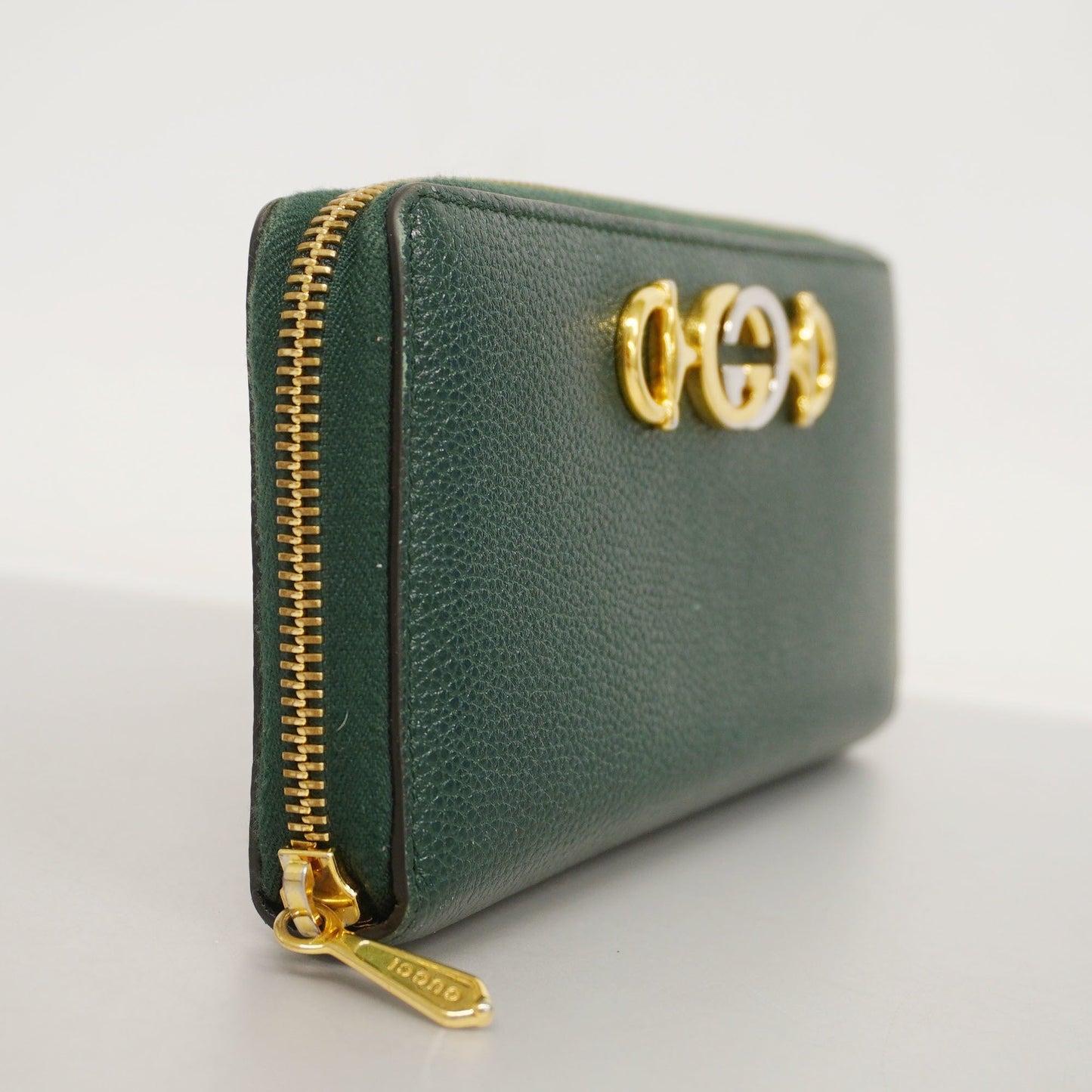 GUCCI  Zumi Gold Hardware 570661 Women's Leather Long Wallet [bi-fold] Green